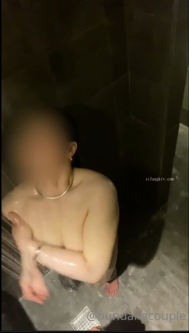 259LUXU-1728 ラグジュTV 1714 男なら誰しも視線を奪われる！衝撃のバスト101cm美女が登場！